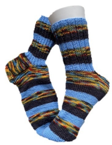 Handgestrickte Socken, Gr. 43/44, Blau/ Gelb/ Grün