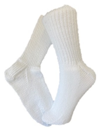 Handgestrickte Socken, Gr. 40/41, Weiß