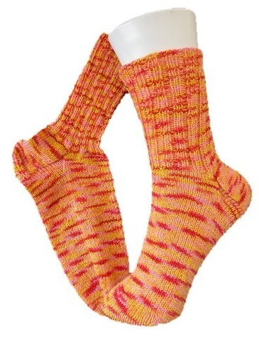 Handgestrickte Socken, Gr. 40/41,  Orange/ Rot/ Gelb