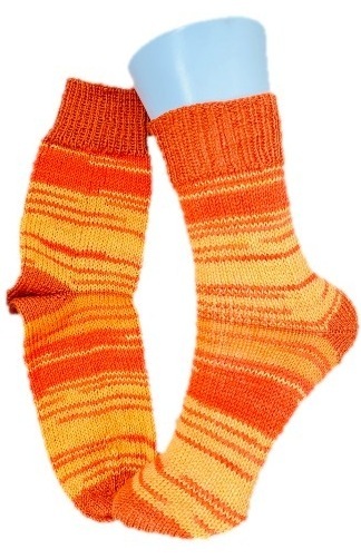 Handgestrickte Socken, Gr. 37/38, Orange