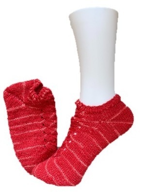 Handgestrickte Socken, Sneaker, Gr. 36/37, Rot