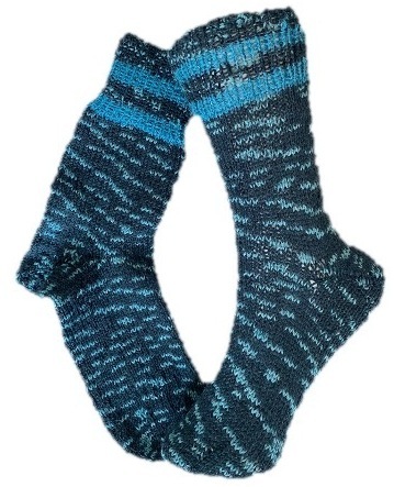 Handgestrickte Socken, Gr. 39/40, Blau