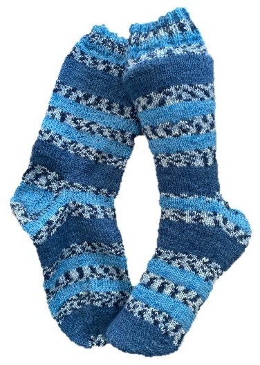 Handgestrickte Socken, Gr. 42/43, Blau