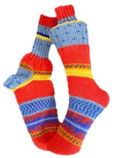 Handgestrickte Socken, Gr. 46/47, Rot/ Gelb/ Blau