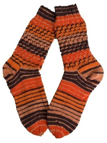 Handgestrickte Socken, Gr. 41/42, Orange/ Braun