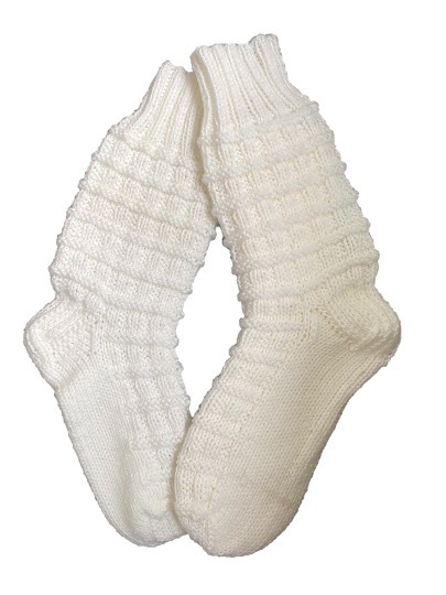 Handgestrickte Socken, Gr. 38/39, Weiß