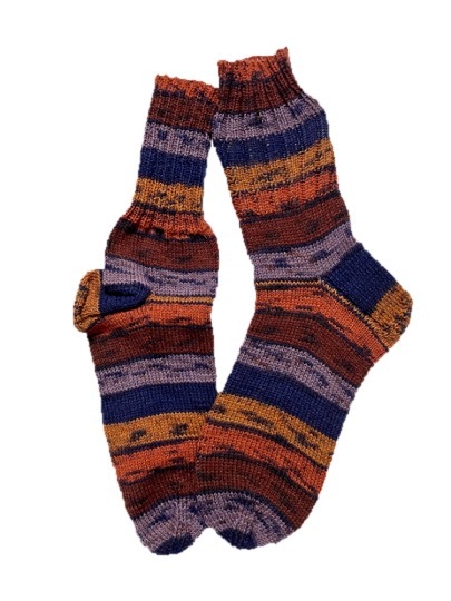 Handgestrickte Socken, Gr. 43/44, Braun/ Blau/ Lila