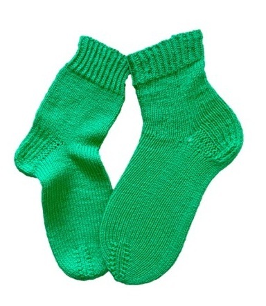 Handgestrickte Socken, Gr. 36/37, Grün