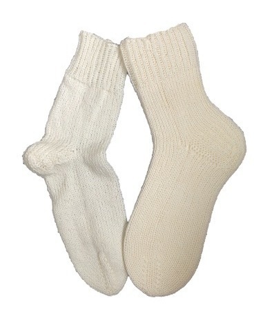 Handgestrickte Socken, Gr. 39/40, Wollweiß