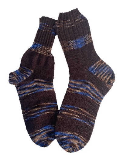 Handgestrickte Socken, Gr. 47/48, Braun/ Blau