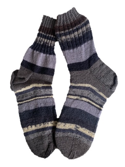 Handgestrickte Socken, Gr. 48/49, Grau/ Blau