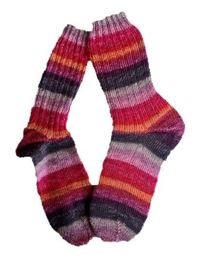 Handgestrickte Socken, Gr. 42/43, Lila/ Pink/ Grau