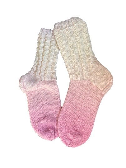 Handgestrickte Socken, Gr. 41/42, Rosa/ Wollweiß