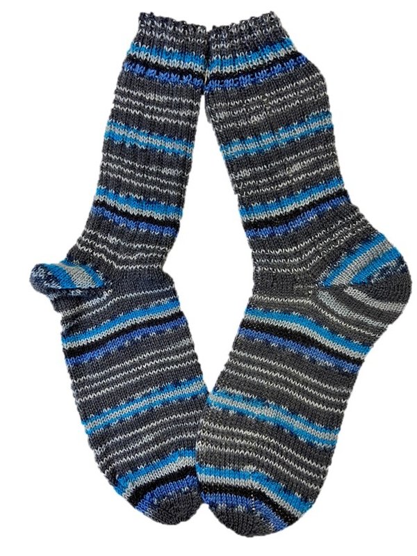 Handgestrickte Socken, Gr. 41/42, Grau/ Blau