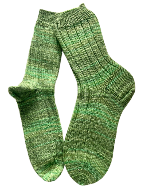 Handgestrickte Socken, Gr. 39/40, Grün