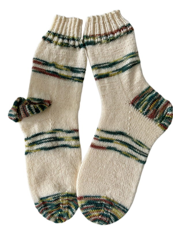 Handgestrickte Socken, Gr. 41/42, Beige/ Grün/ Braun