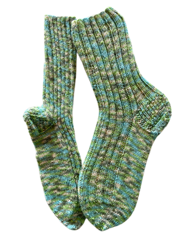 Handgestrickte Socken, Gr. 41/42, Grün