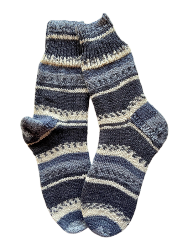 Handgestrickte Socken, Gr. 39/40, Grau/ Anthrazit/ Creme