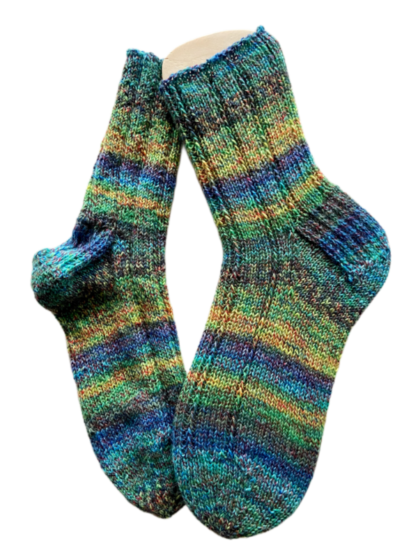 Handgestrickte Socken, Gr. 41/42, Blau/ Gelb/ Grün/ Rot